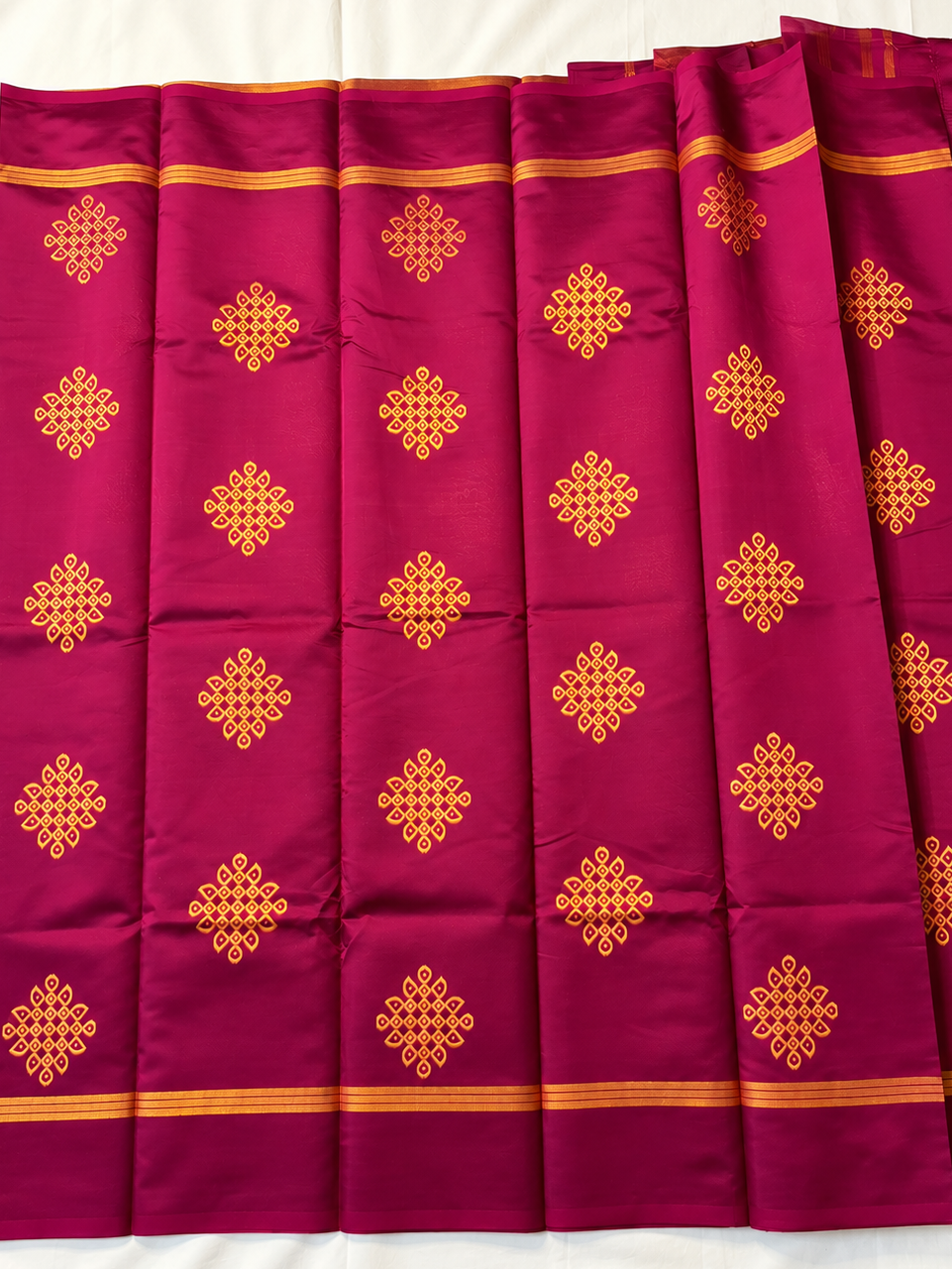 Kolam Silk Saree Set