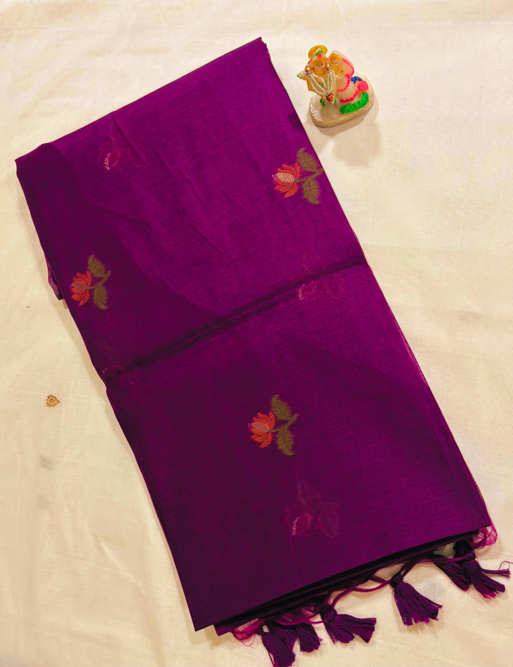 Magenta with Floral Motifs  Linen Saree