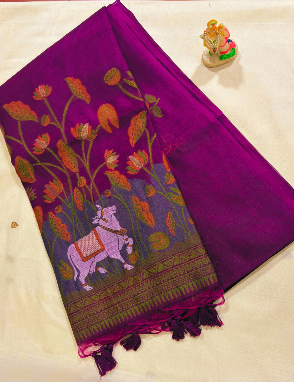Magenta with Floral Motifs  Linen Saree