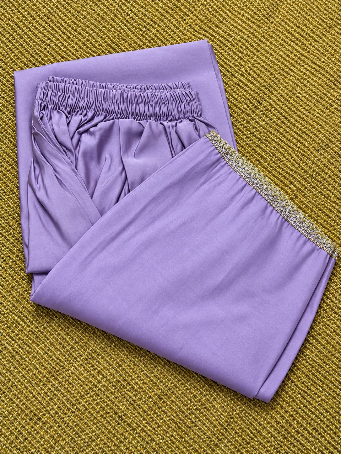 Lavender Embroidered Kurta Set with Dupatta