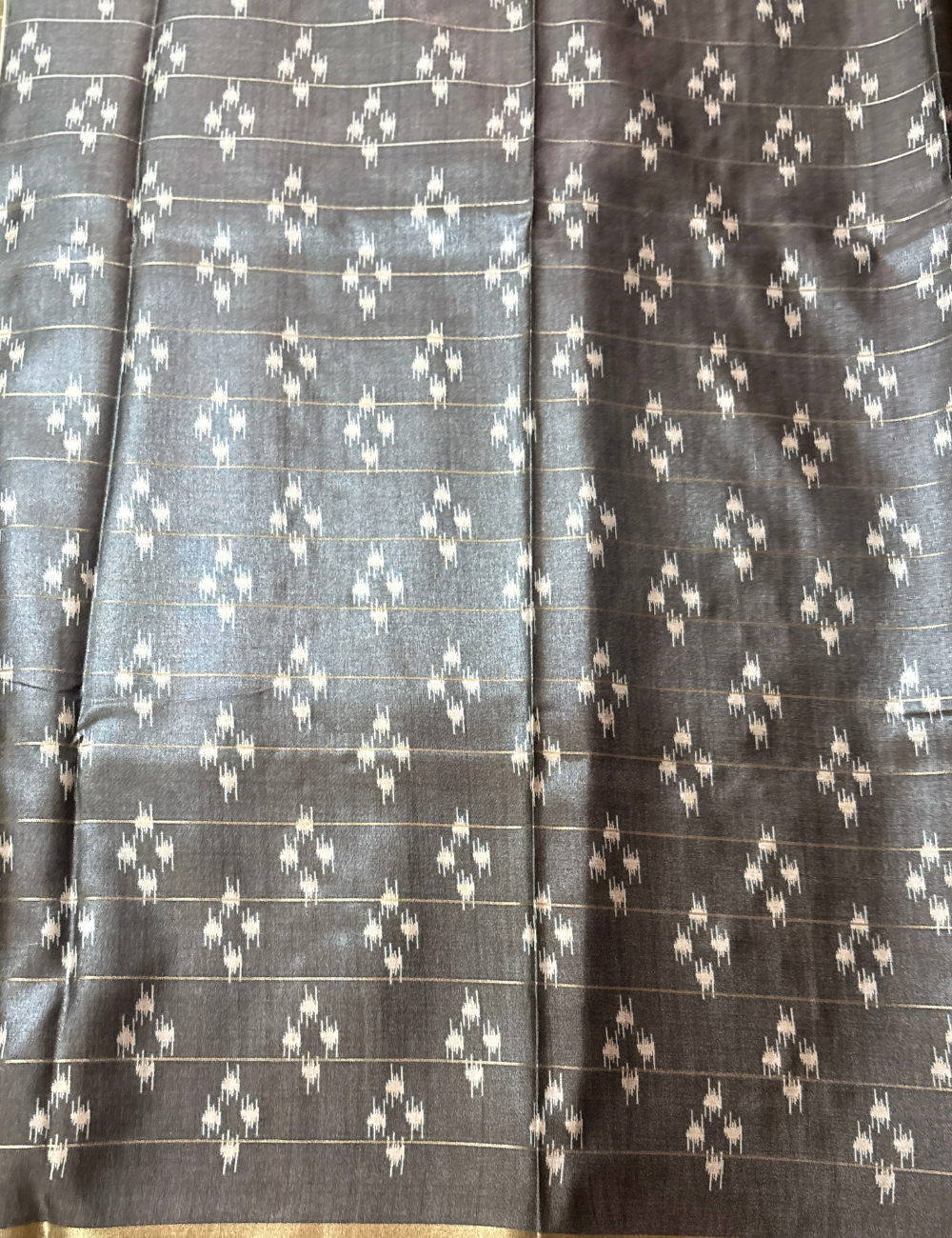 Olive Green Saree With  Floral Woven Pallu Koriya Silk Saree